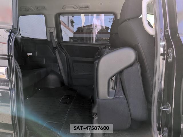 Honda e 2009-01 8004404-18