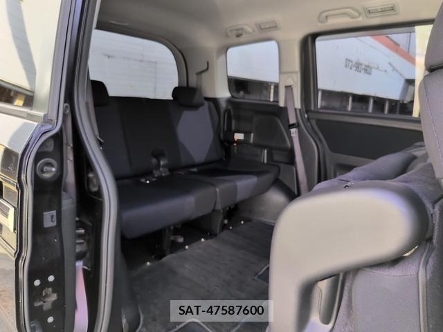 Honda e 2009-01 8004404-19