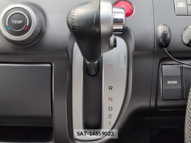 Honda e 2009-01 8004405-10