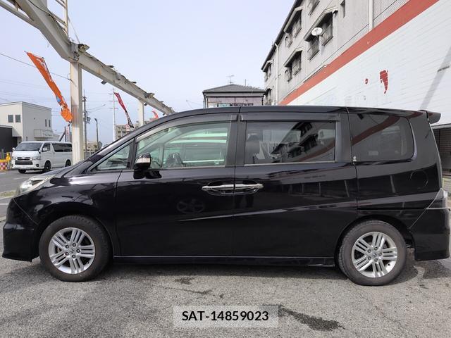 Honda e 2009-01 8004405-9