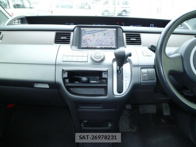 Honda e 2007-03 8004531-11