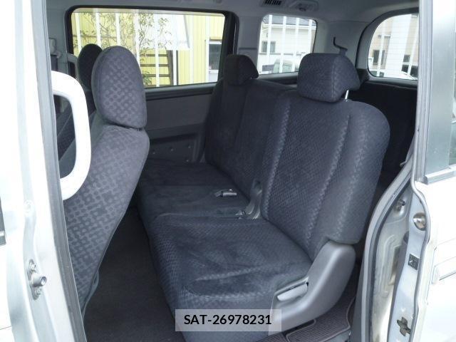 Honda e 2007-03 8004531-6