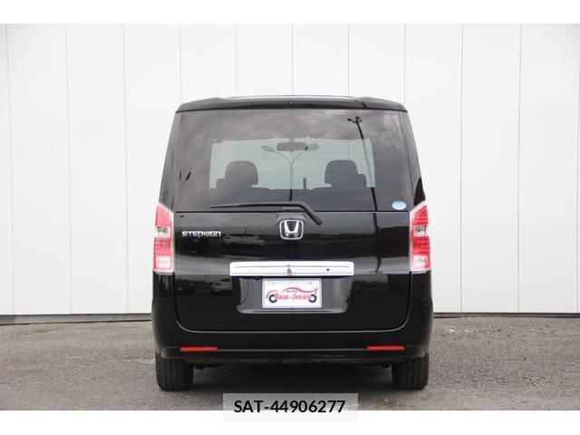 Honda e 2012-03 8004809-10