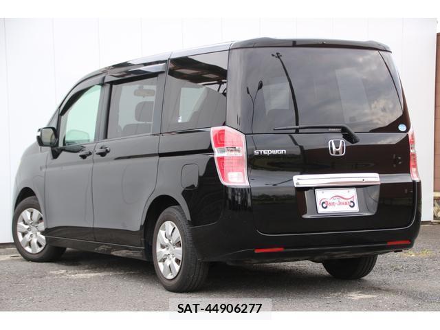 Honda e 2012-03 8004809-11