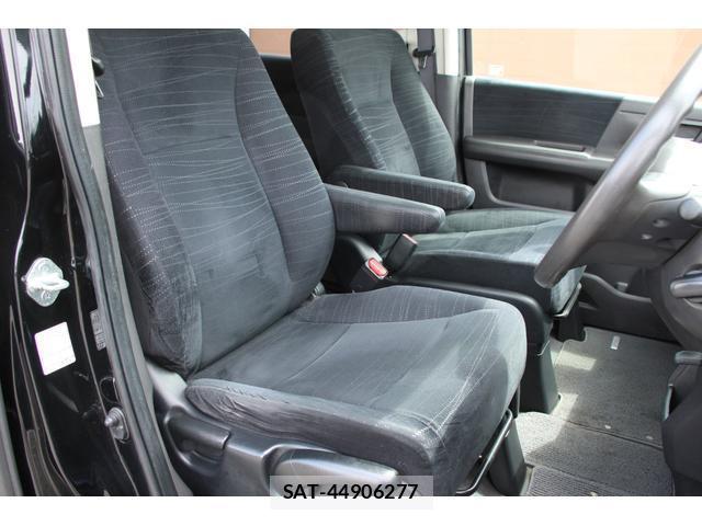 Honda e 2012-03 8004809-14
