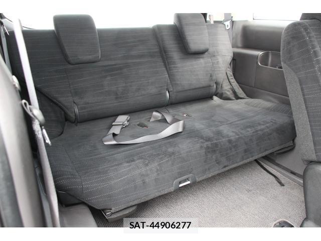 Honda e 2012-03 8004809-16