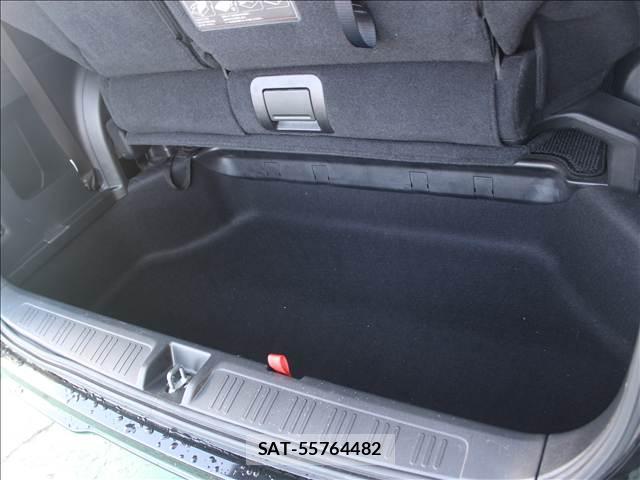 Honda e 2013-02 8005363-19