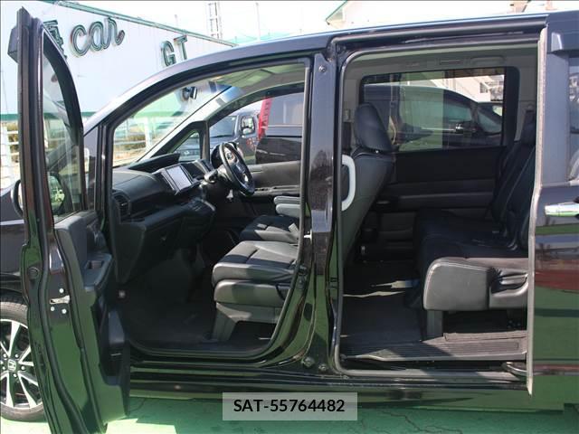 Honda e 2013-02 8005363-6