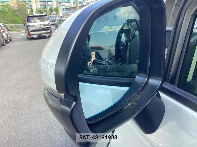 Honda e 2026-03 8005830-15
