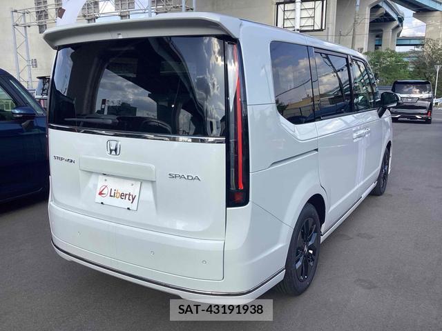 Honda e 2026-03 8005830-9