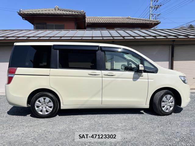 Honda e 2010-12 8006484-11