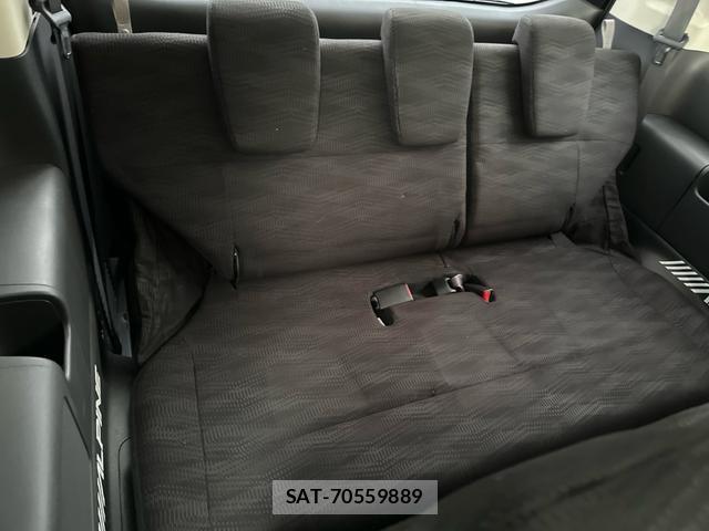 Honda e 2013-08 8006615-14