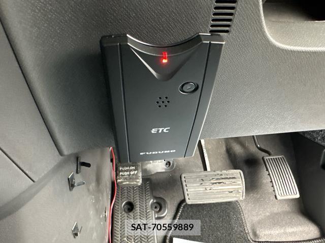 Honda e 2013-08 8006615-6