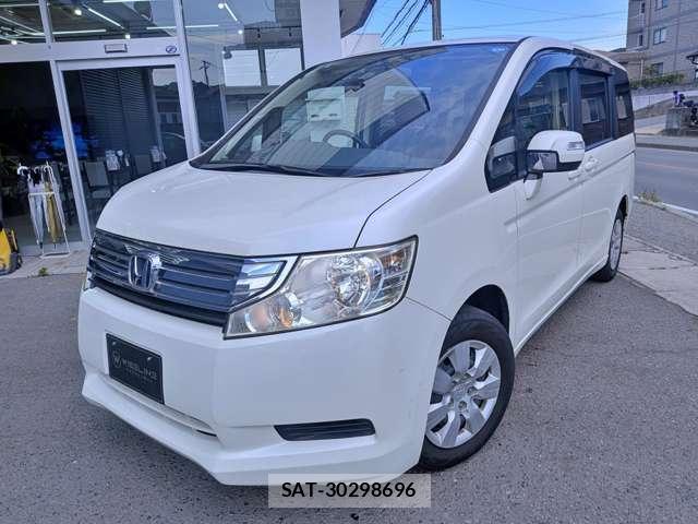 Honda e 2011-03 8006690-18
