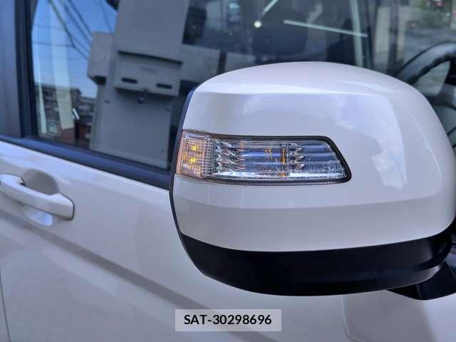 Honda e 2011-03 8006690-19