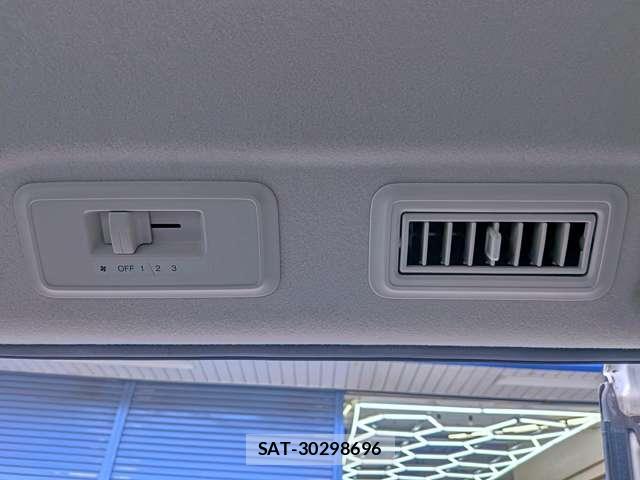Honda e 2011-03 8006690-9