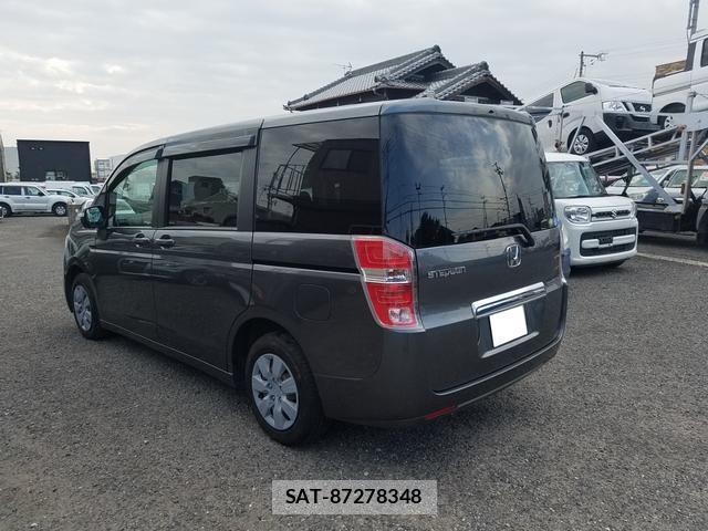 Honda e 2010-06 8007815-1
