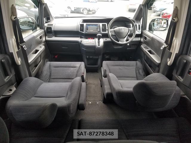 Honda e 2010-06 8007815-2