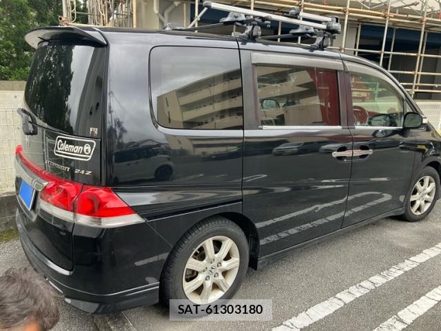 Honda e 2006-01 8007880-12
