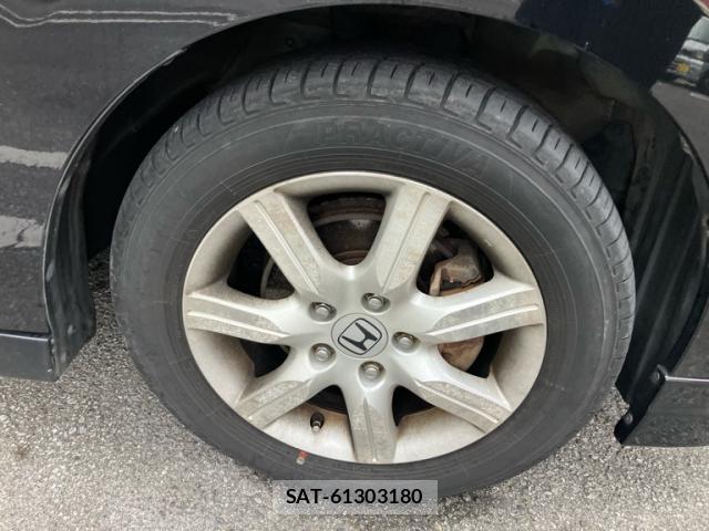 Honda e 2006-01 8007880-3