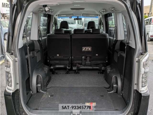 Honda e 2012-12 8007963-17