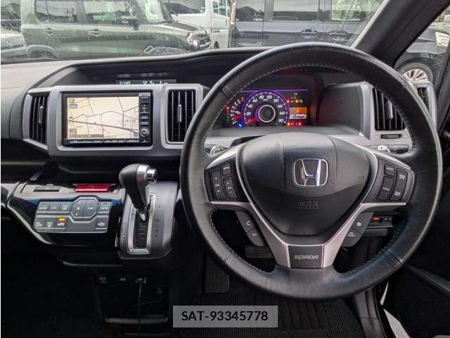 Honda e 2012-12 8007963-18