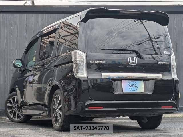 Honda e 2012-12 8007963-4
