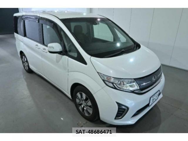 Honda e 2018-11 8008043-0