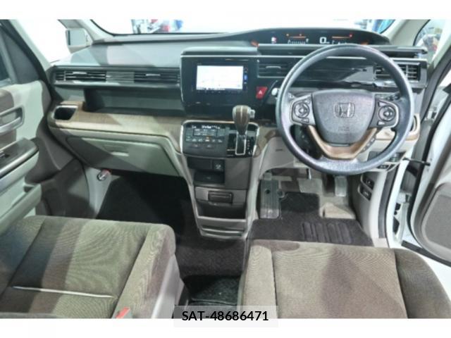 Honda e 2018-11 8008043-2