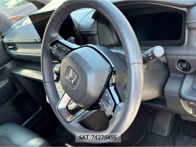 Honda e 2024-03 8008077-2