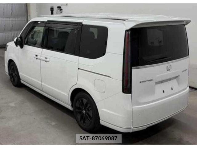 Honda e 2022-09 8008137-1