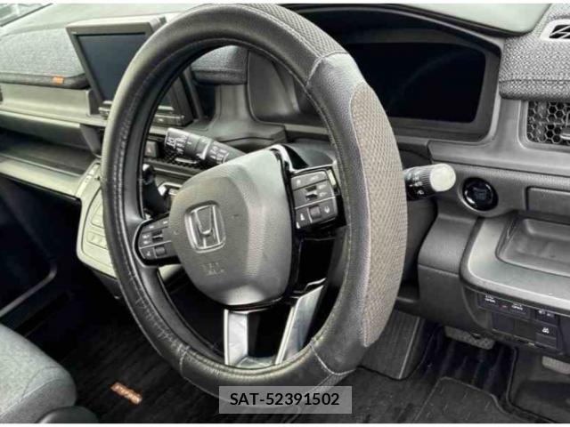 Honda e 2024-01 8008140-2