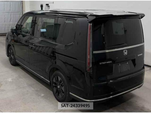 Honda e 2023-08 8008212-3