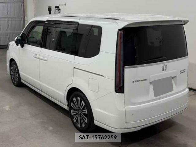 Honda e 2023-08 8008215-4