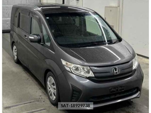 Honda e 2015-08 8008288-0