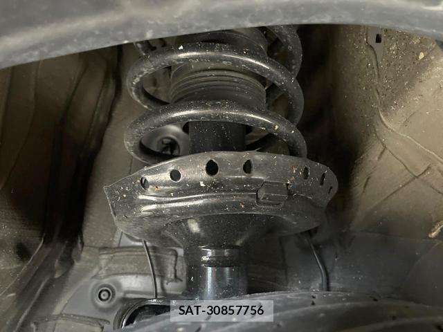 Honda e 2022-06 8008341-19