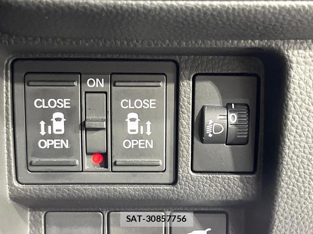 Honda e 2022-06 8008341-5