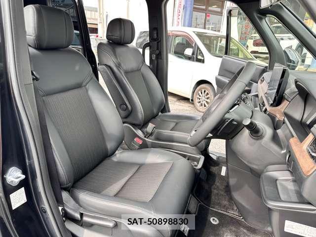 Honda e 2022-10 8008461-5