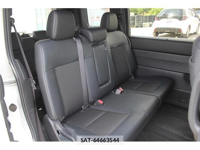 Honda e 2022-08 8008574-19