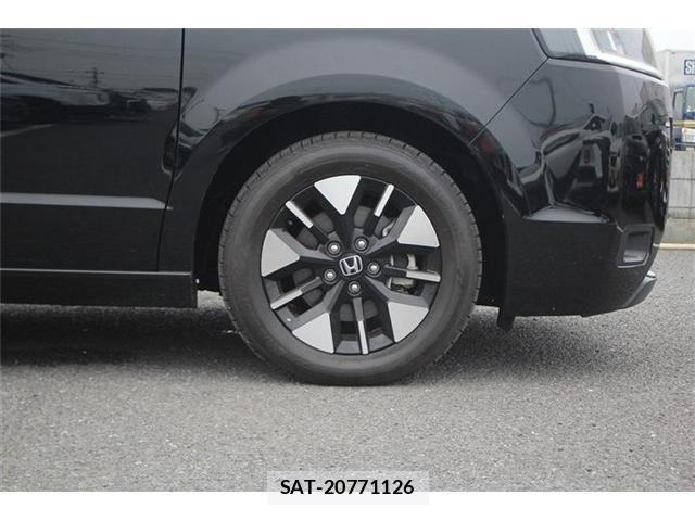 Honda e 2024-07 8008596-15