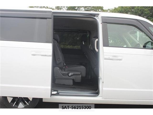 Honda e 2024-05 8008627-19