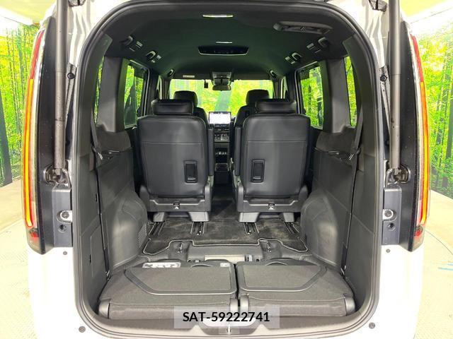 Honda e 2024-03 8008649-10