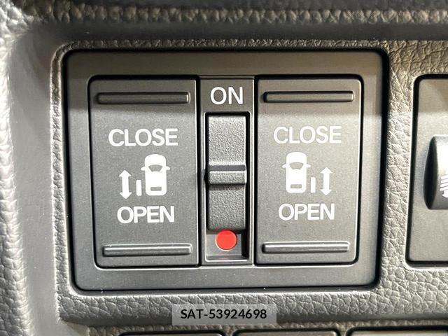 Honda e 2026-06 8008650-2