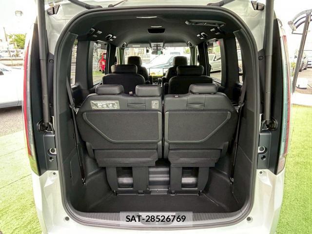 Honda e 2022-04 8008957-12