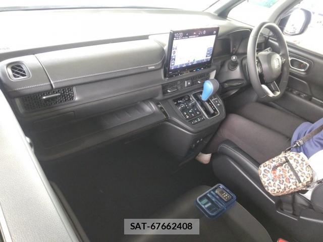 Honda e 2023-03 8009232-2