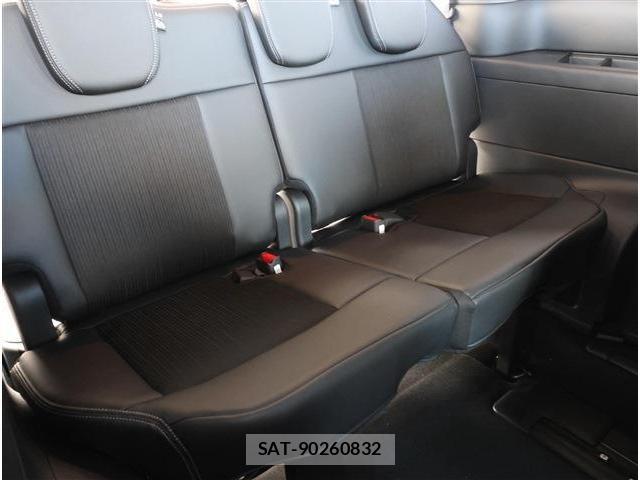 Honda e 2025-12 8009387-13