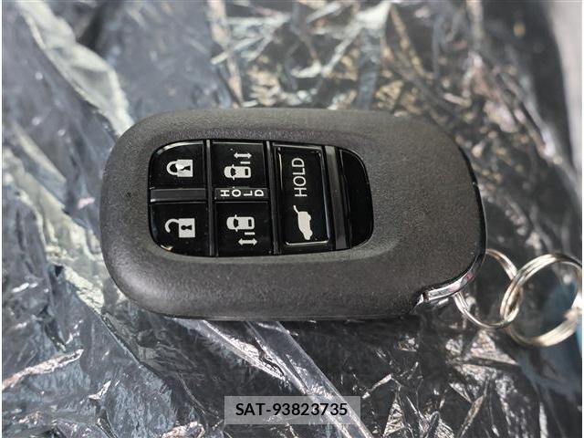 Honda e 2025-12 8009388-16