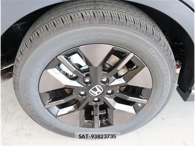 Honda e 2025-12 8009388-5