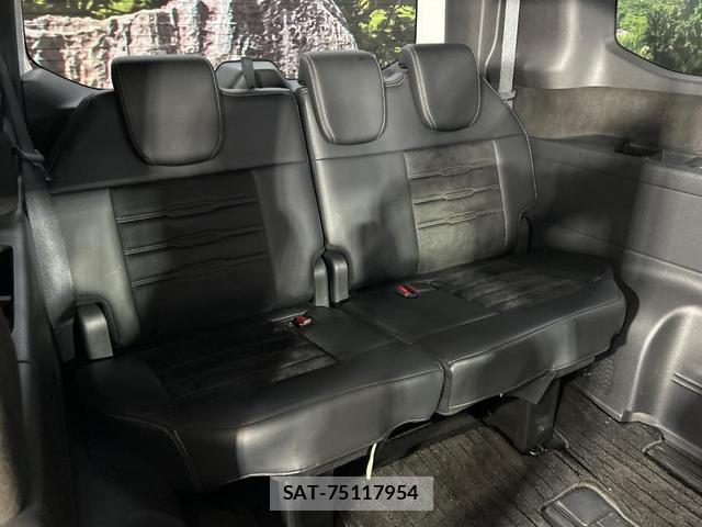 Honda e 2024-07 8009406-10