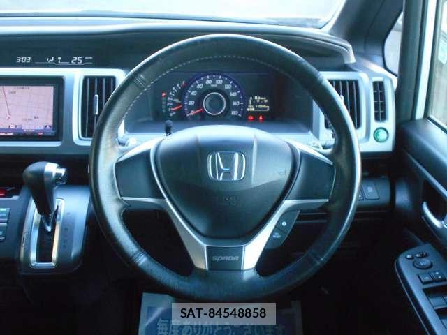 Honda e 2012-12 8009474-17